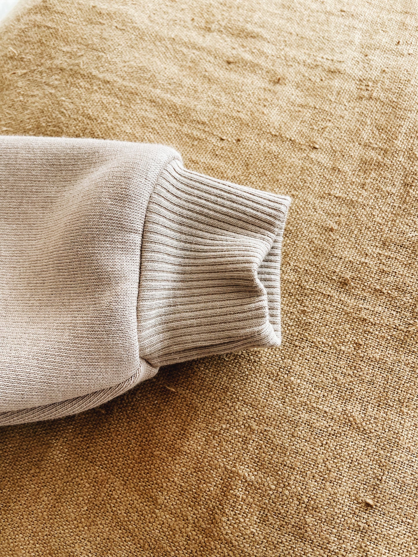 Sweat Contraste Beige "Amour"