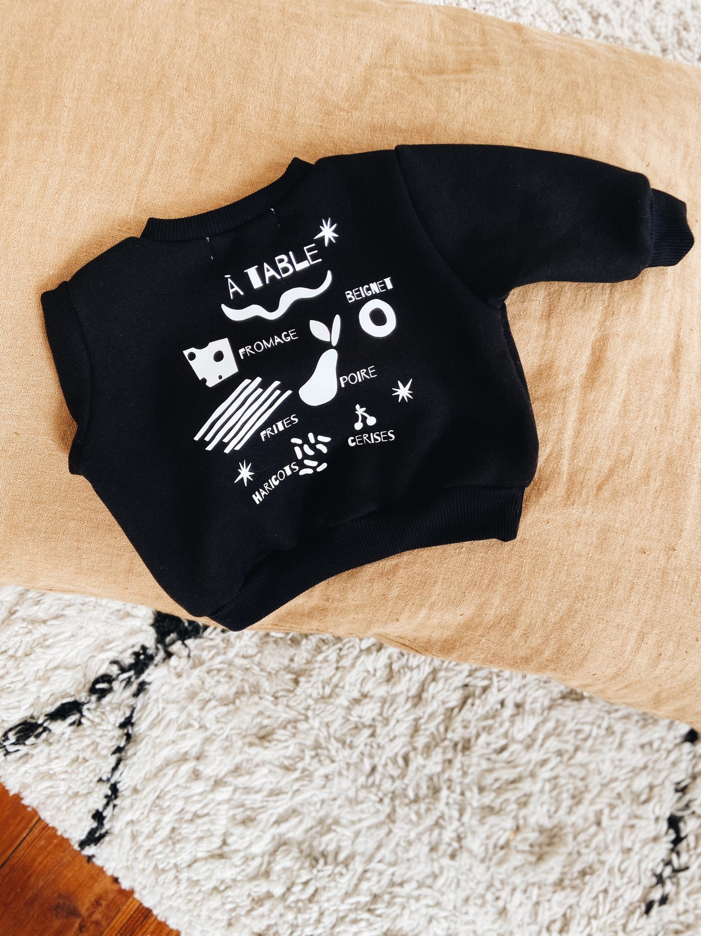 Sweat Noir "Bon appétit"