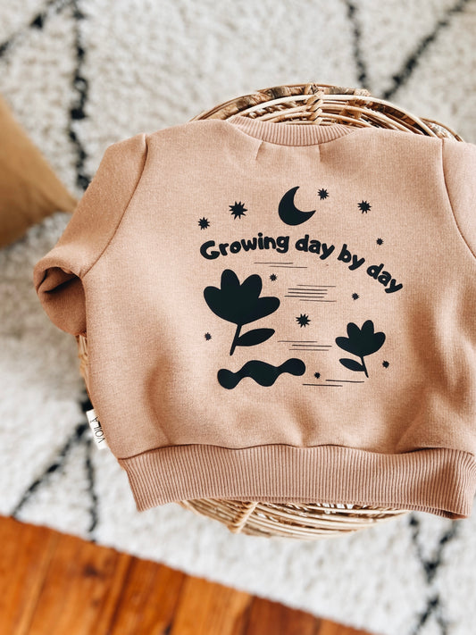 Sweat Noisette "Growing day by day"