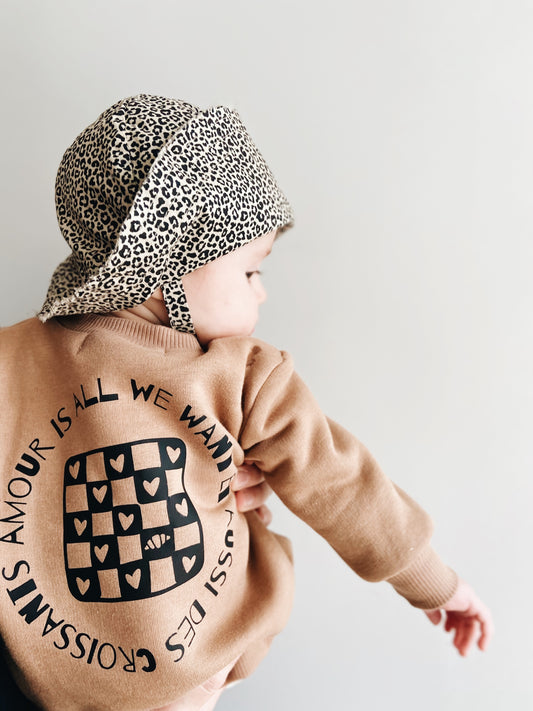 Sweat Noisette "Amour et croissants"